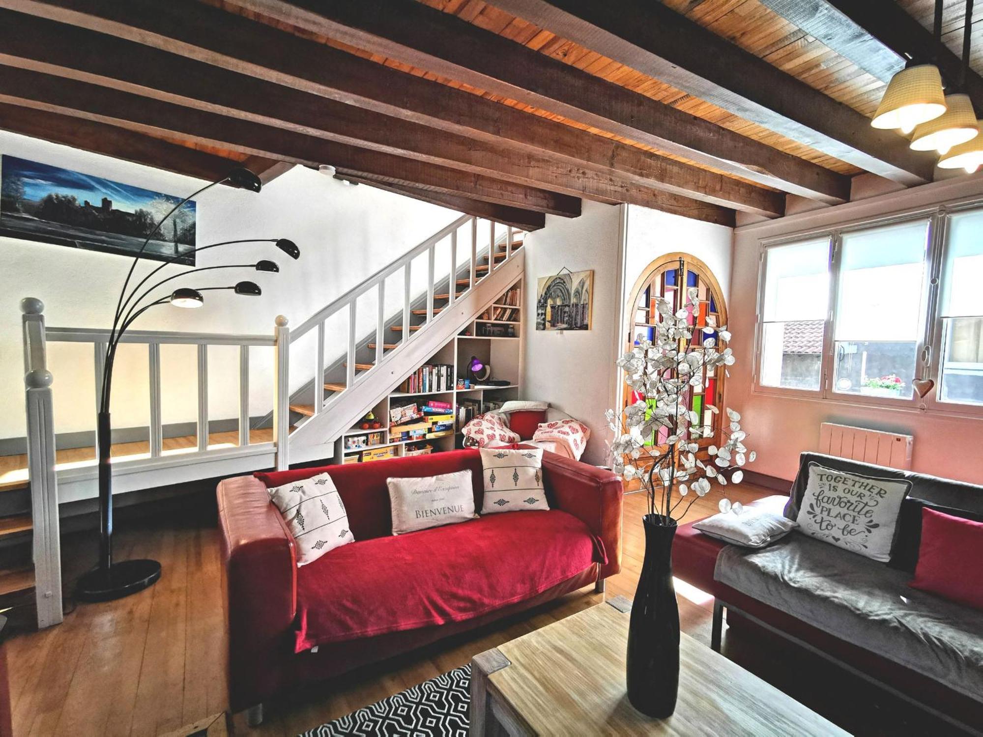 Grande Maison Au Coeur D'Un Village Historique Avec Terrasse Et Wifi Inclus - Fr-1-582-308 Saint-Vidal Exterior foto